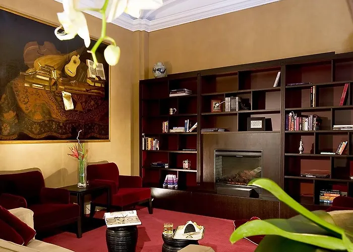 Dei Borgognoni Otel Roma