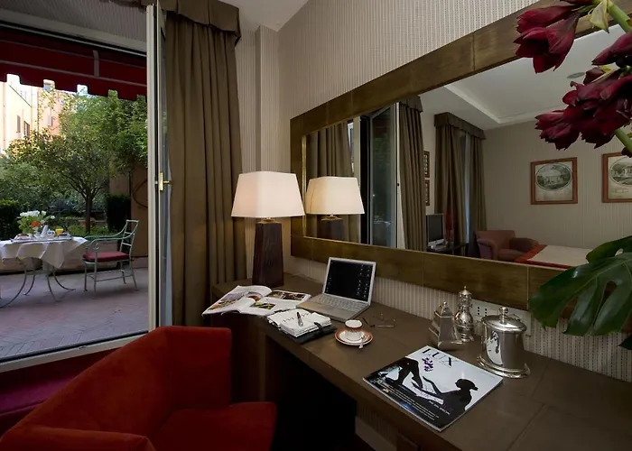 Dei Borgognoni 4* Roma