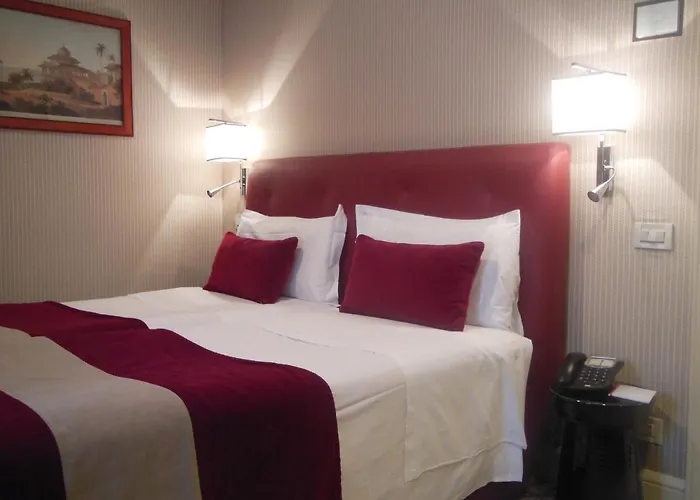 Otel Dei Borgognoni 4*