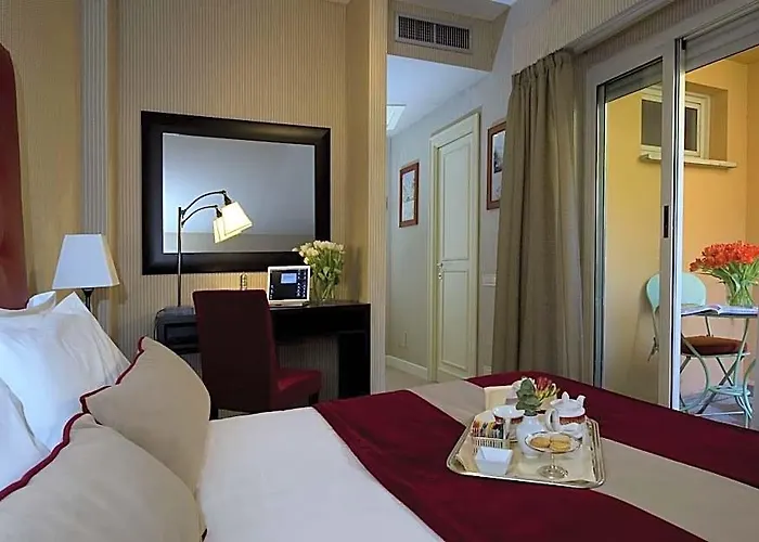 Otel Dei Borgognoni Roma