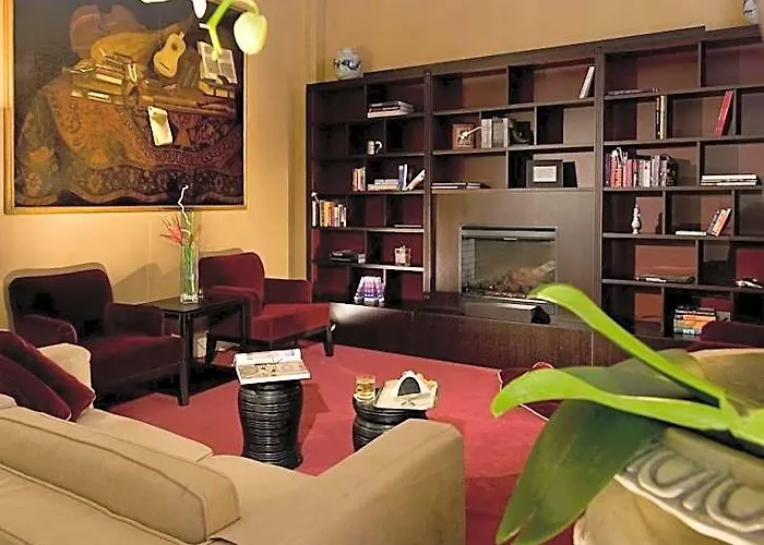 Otel Dei Borgognoni 4*